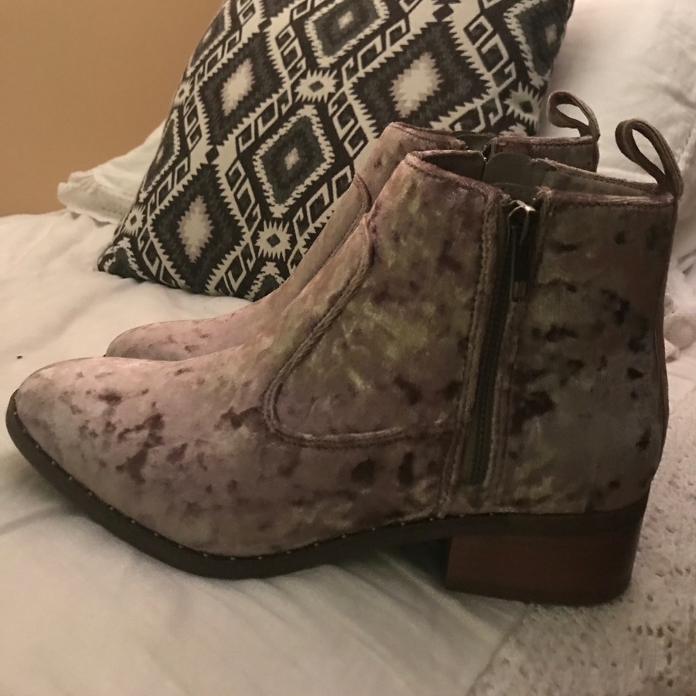 violet velvet booties